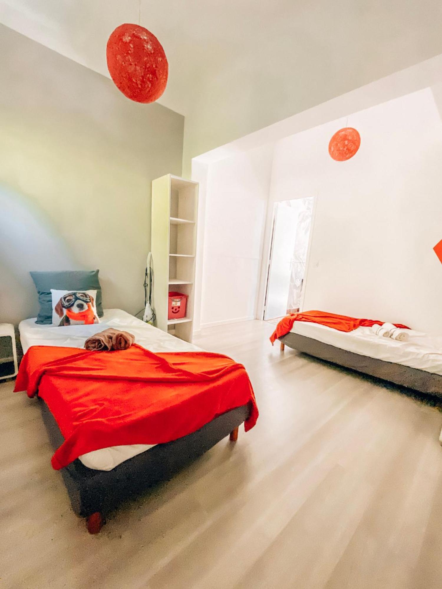 Reve D'Azur, 2 Chambres, Maison Julia En Bord De Mer A La Nartelle, Piscine Partagee, Parking & Terrasse Bbq, Wifi Et Draps Inclus Plage A Pied سانت ماكسيم المظهر الخارجي الصورة