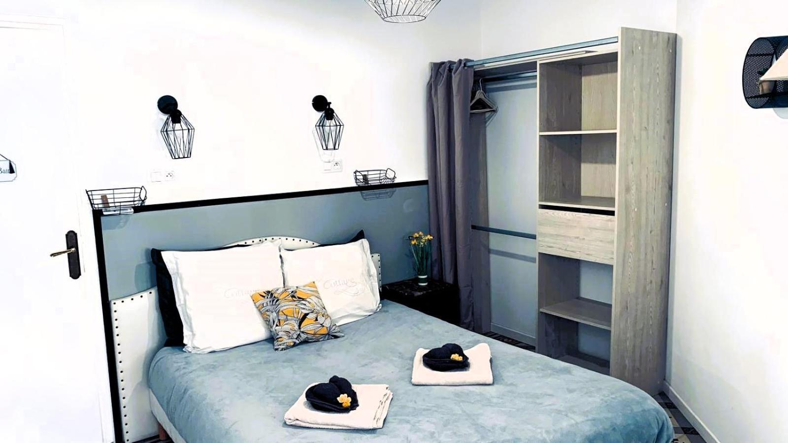Reve D'Azur, 2 Chambres, Maison Julia En Bord De Mer A La Nartelle, Piscine Partagee, Parking & Terrasse Bbq, Wifi Et Draps Inclus Plage A Pied سانت ماكسيم المظهر الخارجي الصورة