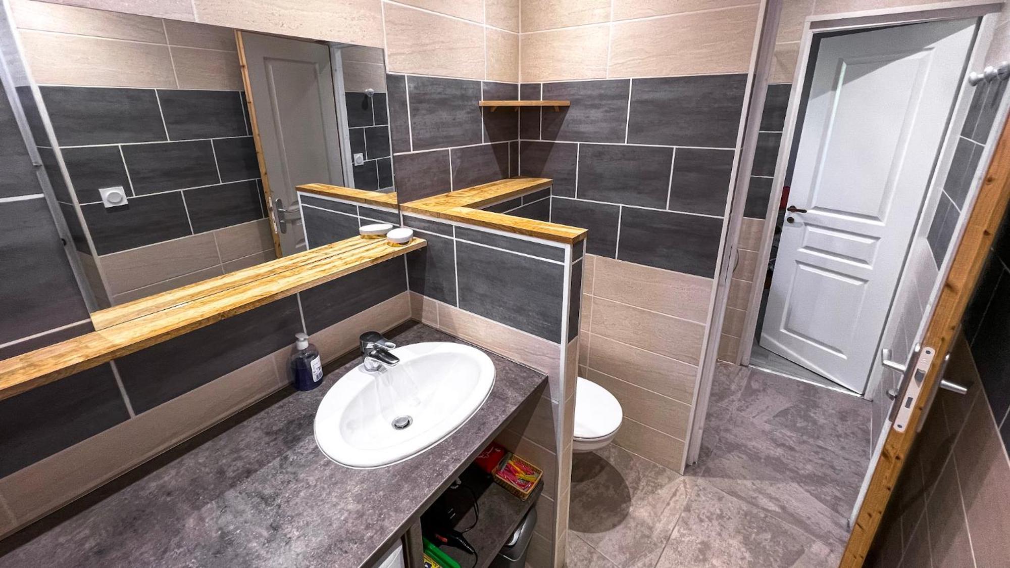 Reve D'Azur, 2 Chambres, Maison Julia En Bord De Mer A La Nartelle, Piscine Partagee, Parking & Terrasse Bbq, Wifi Et Draps Inclus Plage A Pied سانت ماكسيم المظهر الخارجي الصورة