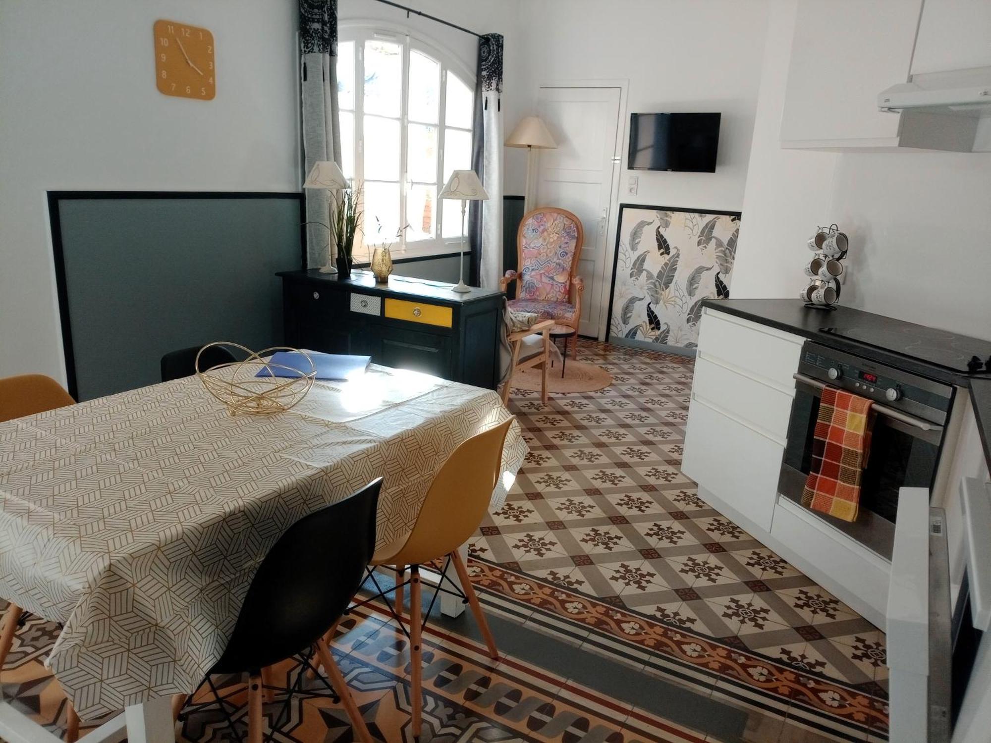 Reve D'Azur, 2 Chambres, Maison Julia En Bord De Mer A La Nartelle, Piscine Partagee, Parking & Terrasse Bbq, Wifi Et Draps Inclus Plage A Pied سانت ماكسيم المظهر الخارجي الصورة